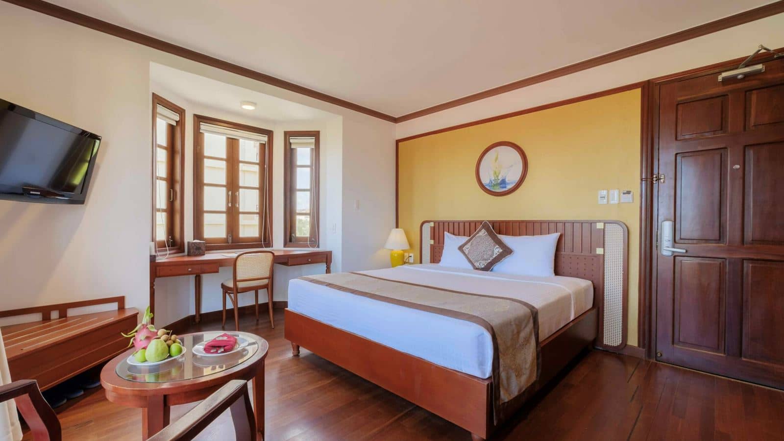 rooms-deluxe-cozy-balcony-child-without-extra-bed