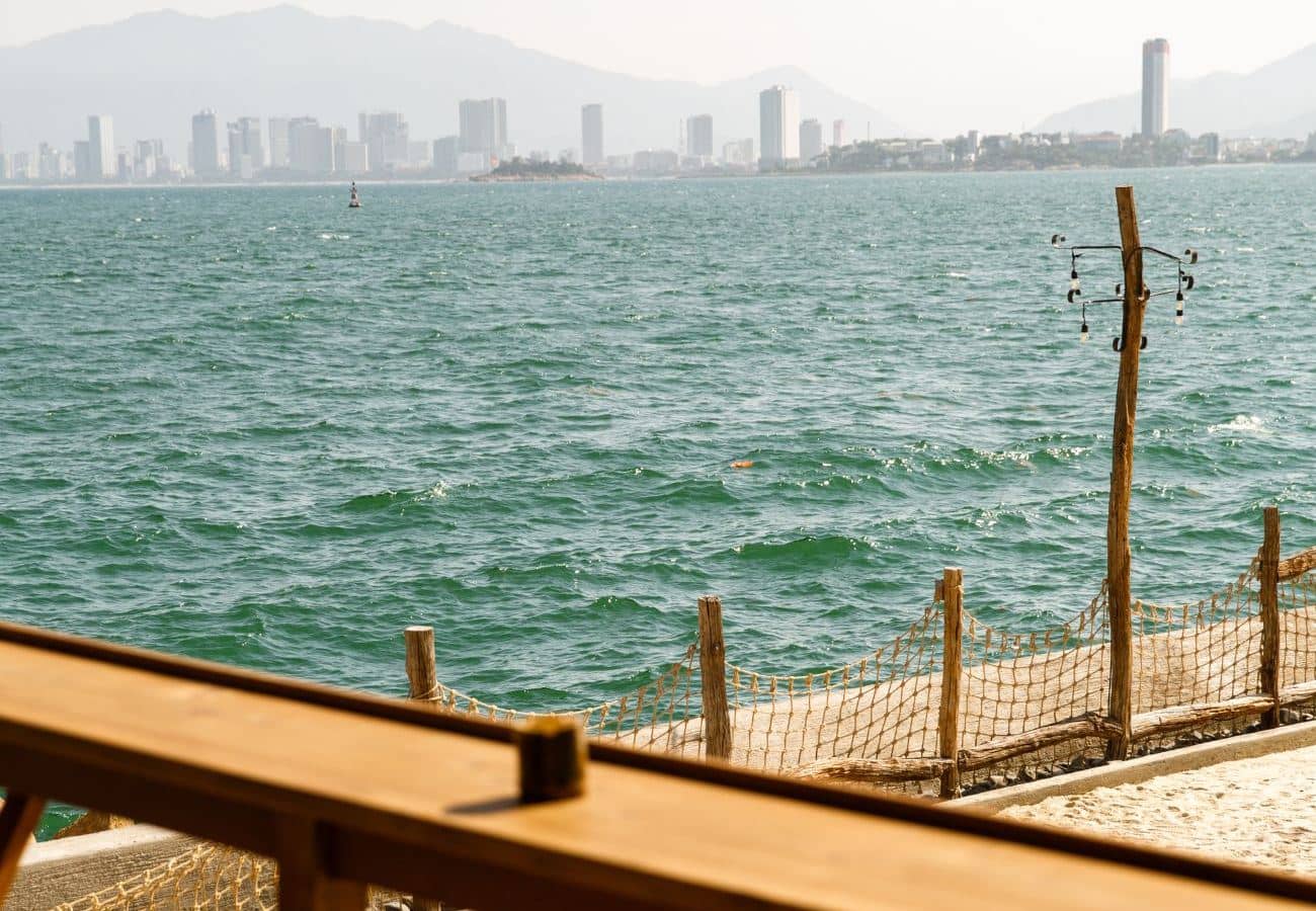 bars-beach-bar