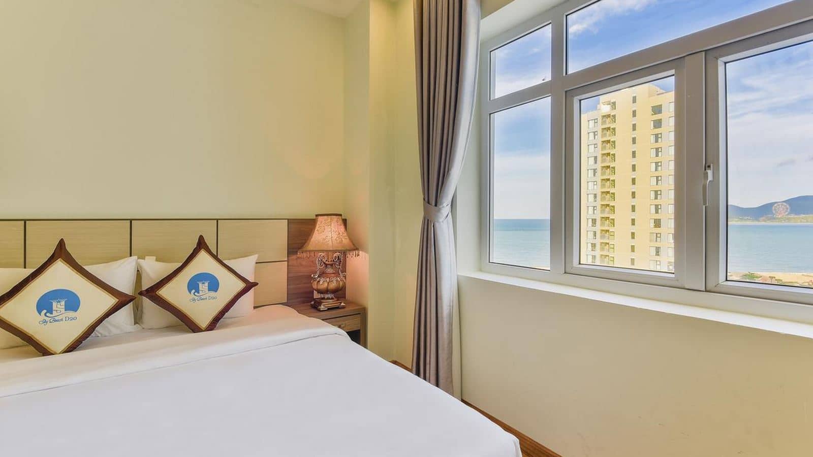 rooms-family-room