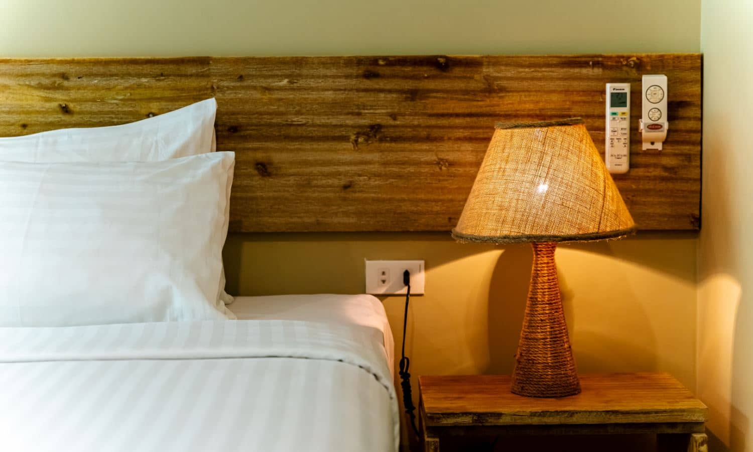 rooms-deluxe-twin-with-gardenview
