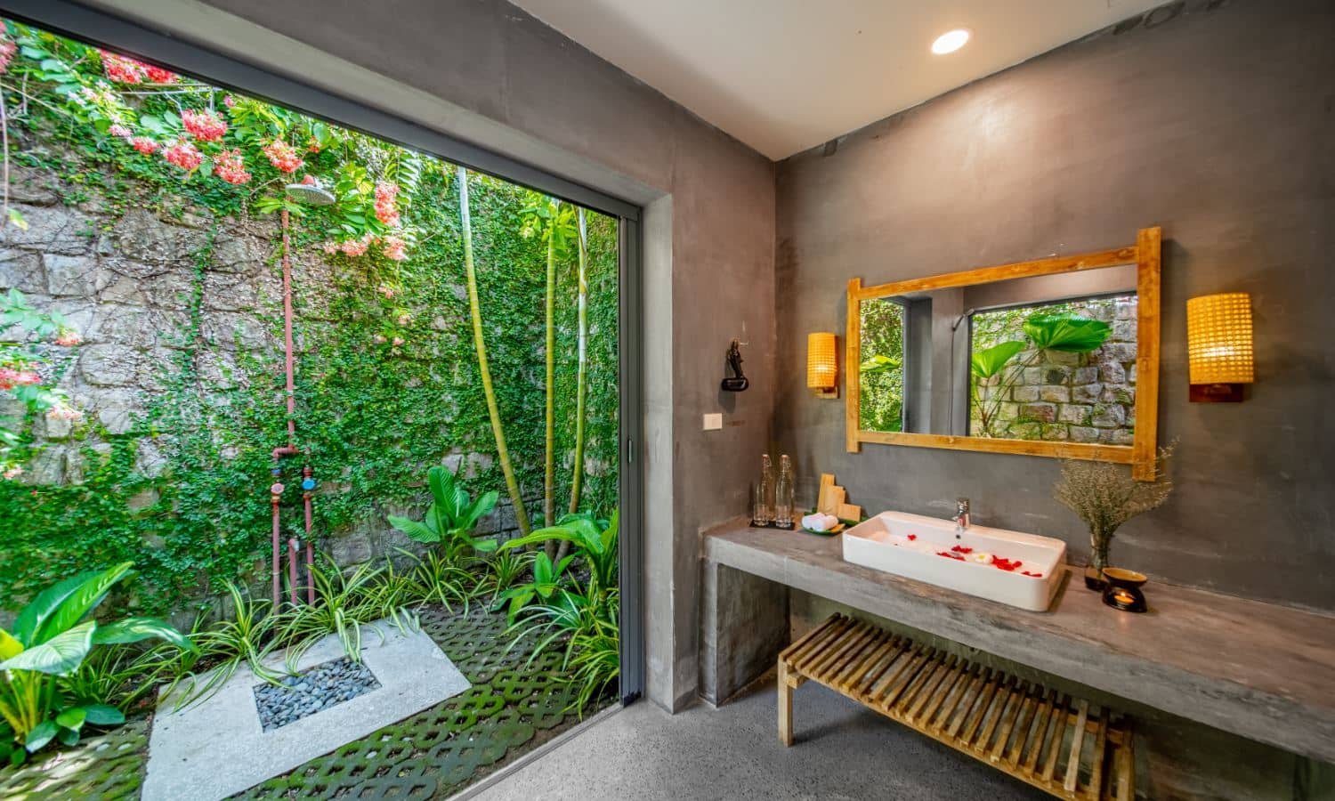 rooms-bungalow-family-with-2-bedroom