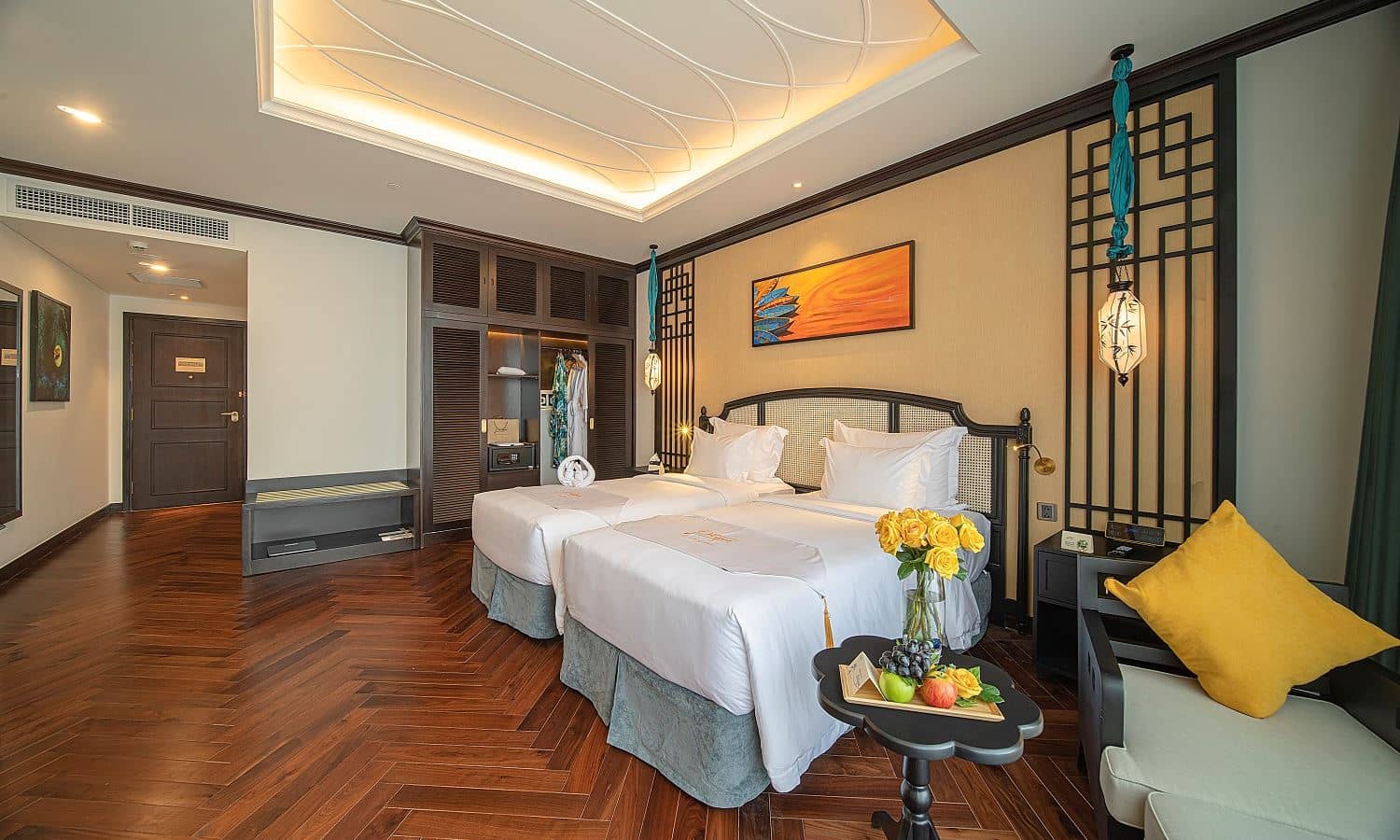 rooms-deluxe-ocean-view-room