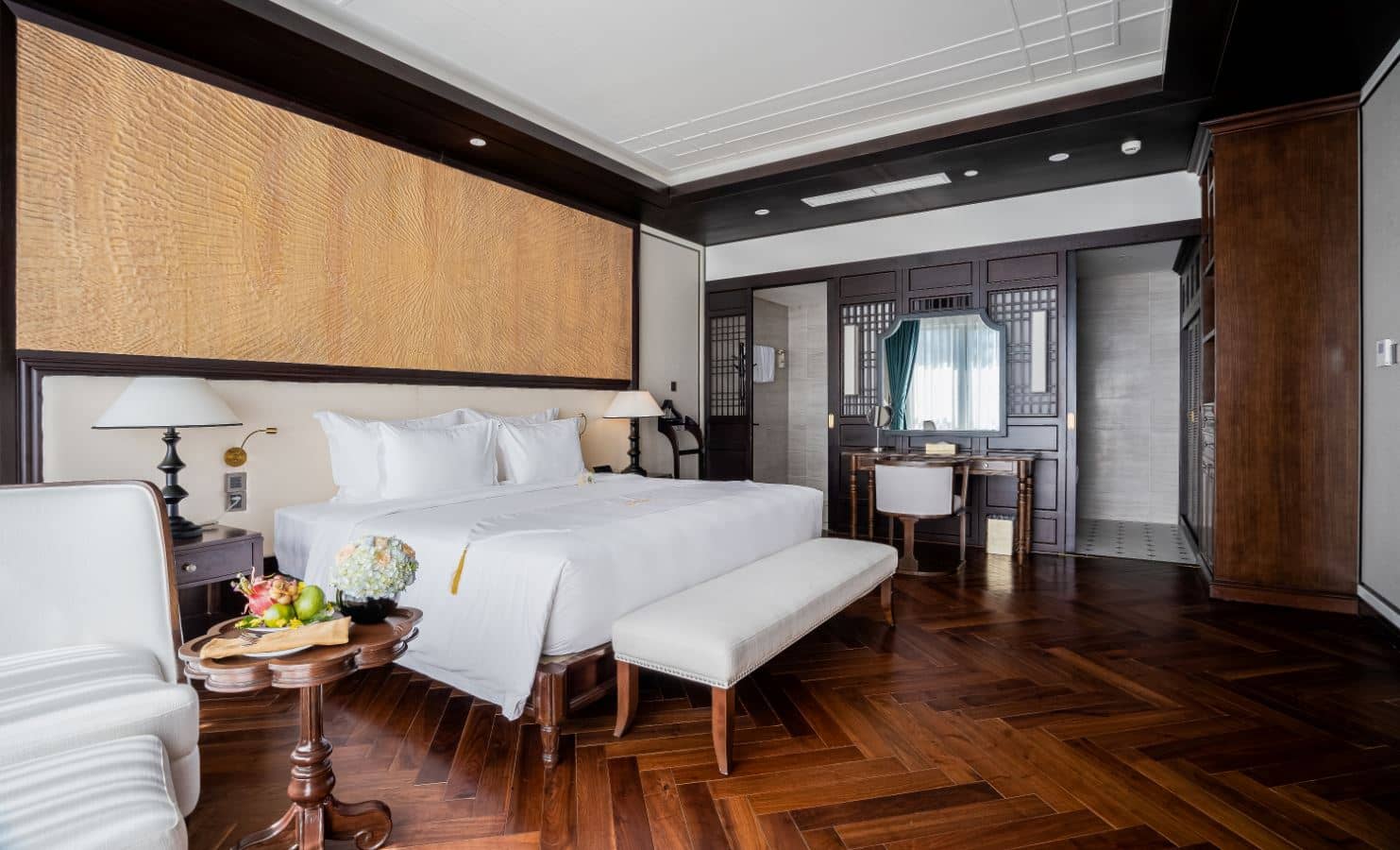 rooms-royal-suite