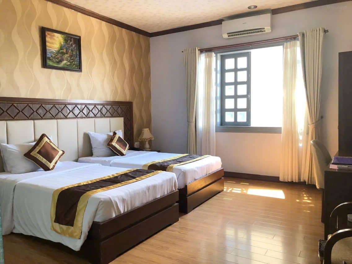 rooms-superior-room