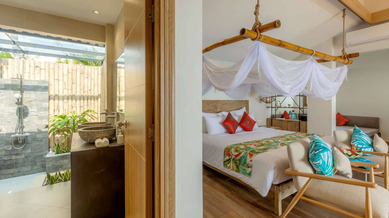 rooms-beachfront-bungalow
