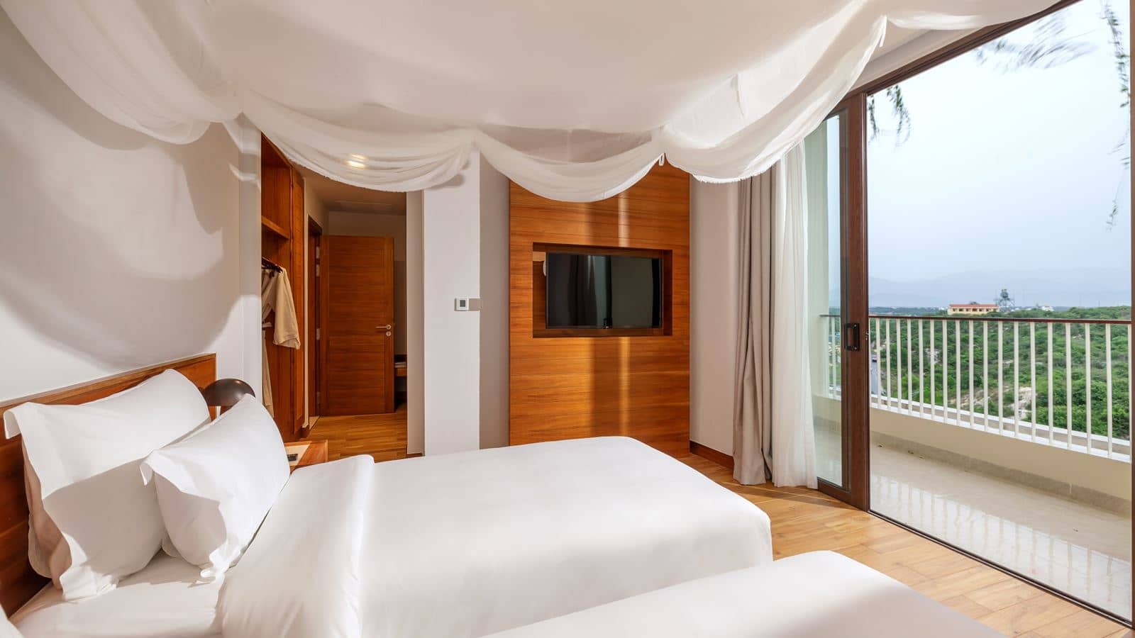 rooms-suite-2bedroom-sea-view-child-without-extra-bed