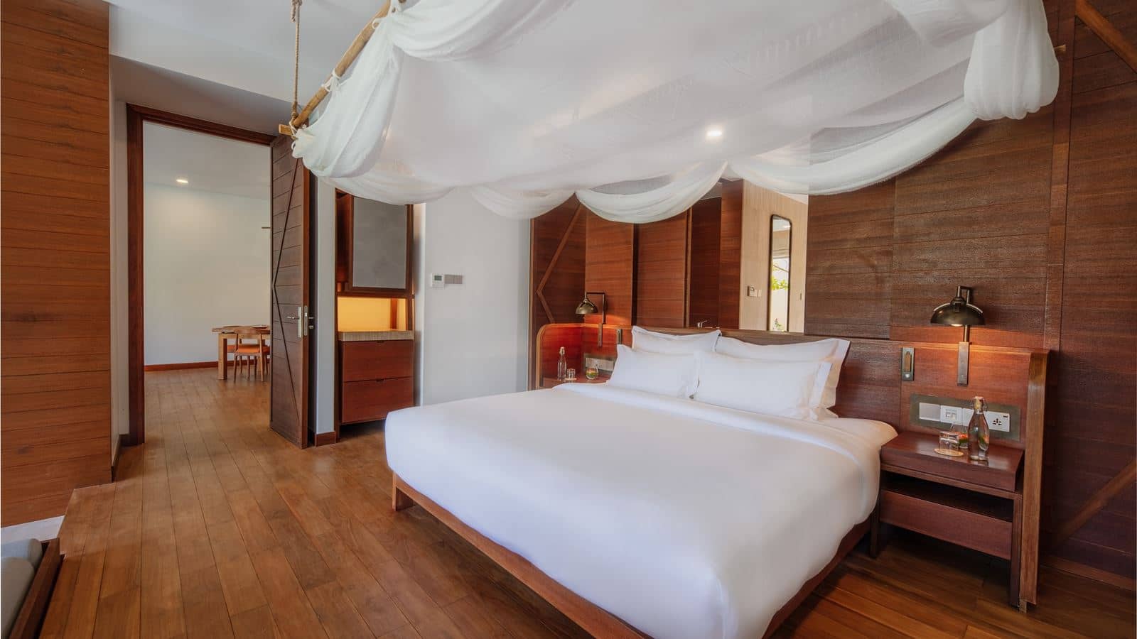 rooms-2bedroom-beach-front-pool-villa-child-without-extra-bed
