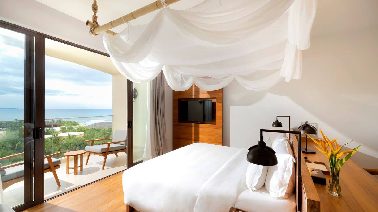 rooms-suite-1bedroom-sea-view-child-without-extra-bed