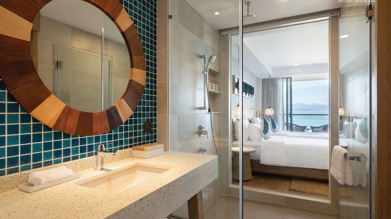 rooms-bay-view-room