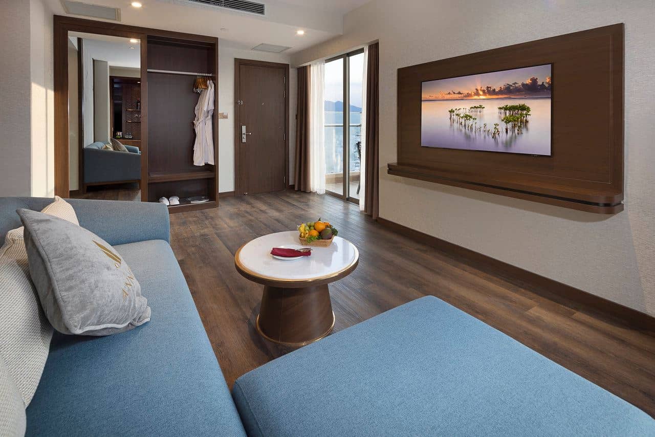 rooms-executive-club-suite-with-balcony-child-without-extra-bed