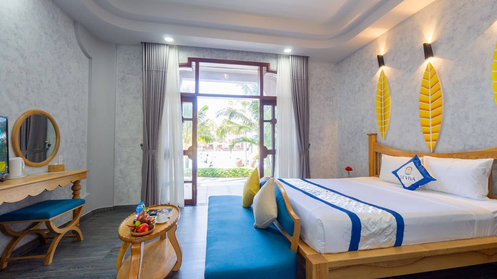 rooms-premium-pool-view-child-without-extra-bed