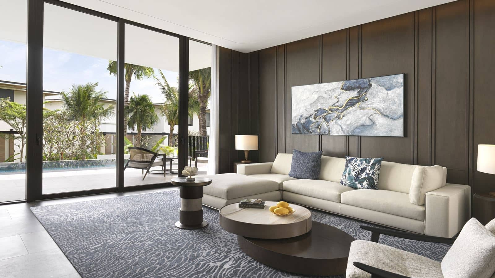rooms-lush-villa-1-bedroom