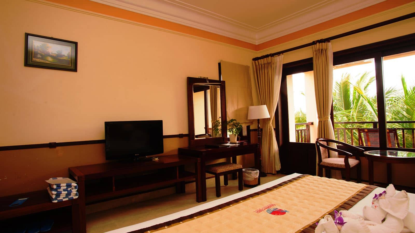 rooms-room-superior-gardenview-balcony-child-without-extra-bed