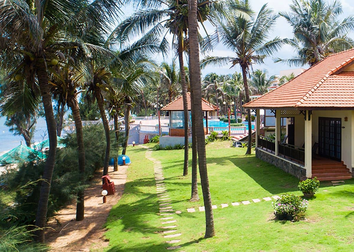 rooms-bungalow-beachfront