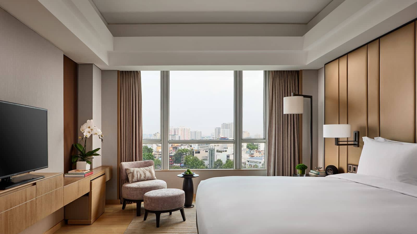 rooms-executive-suite-room