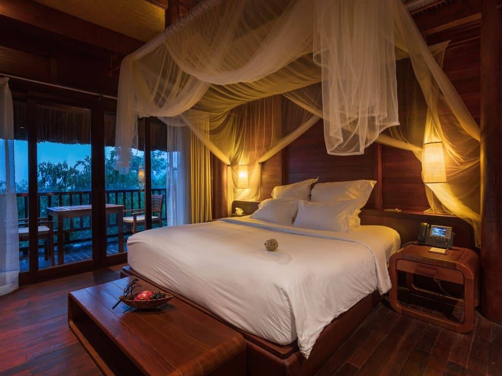 rooms-hill-rock-pool-villa