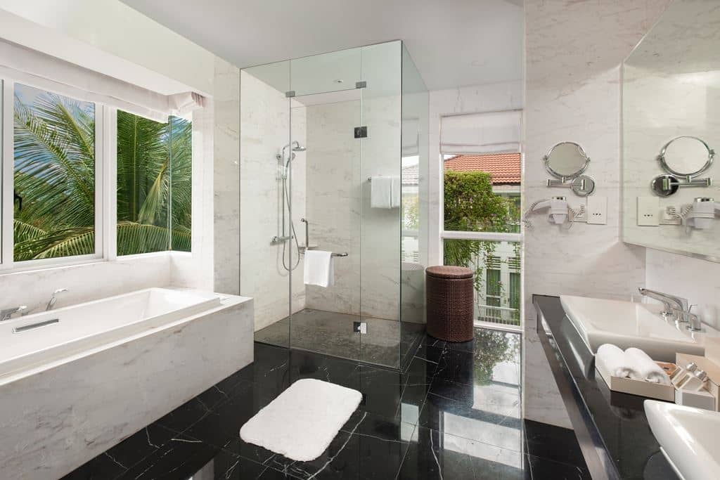 rooms-beachfront-villa-4-bedroom