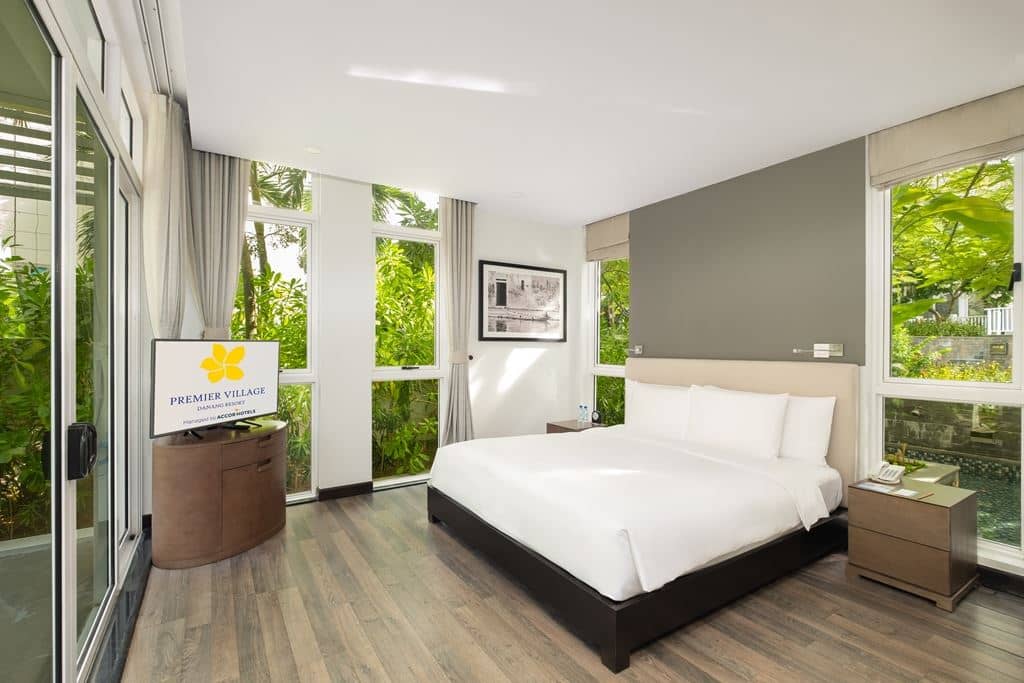 rooms-beachfront-villa-4-bedroom