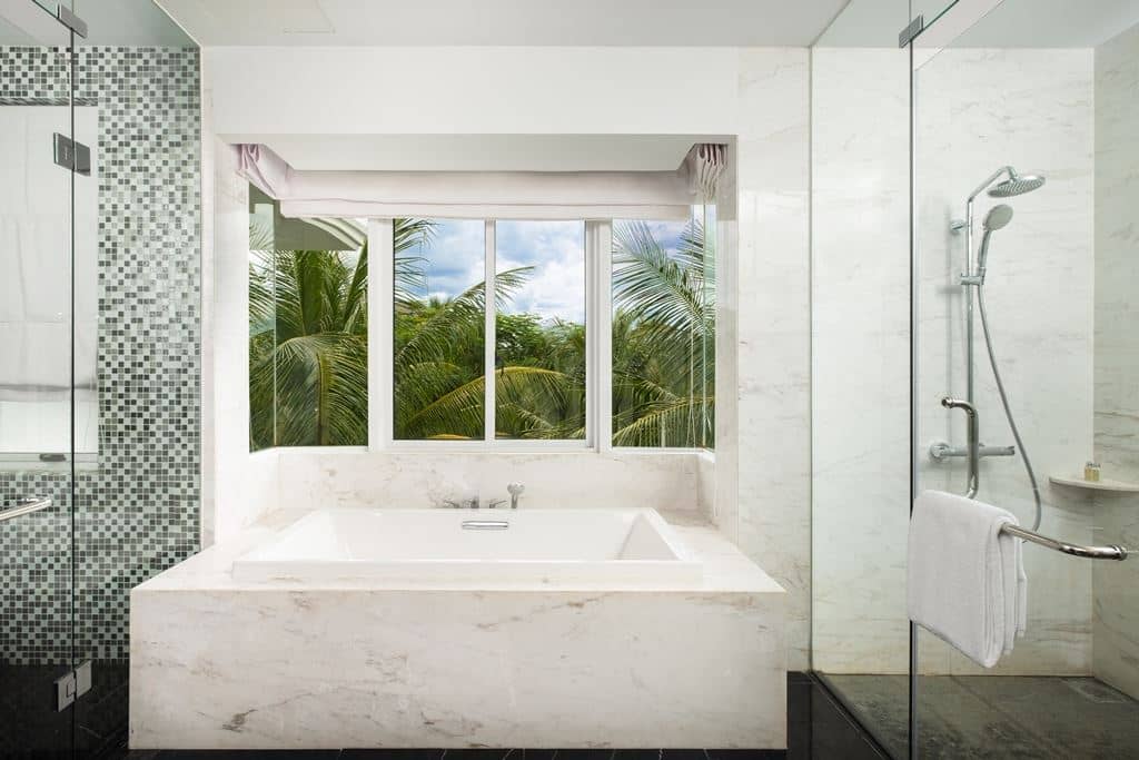 rooms-beachfront-villa-4-bedroom