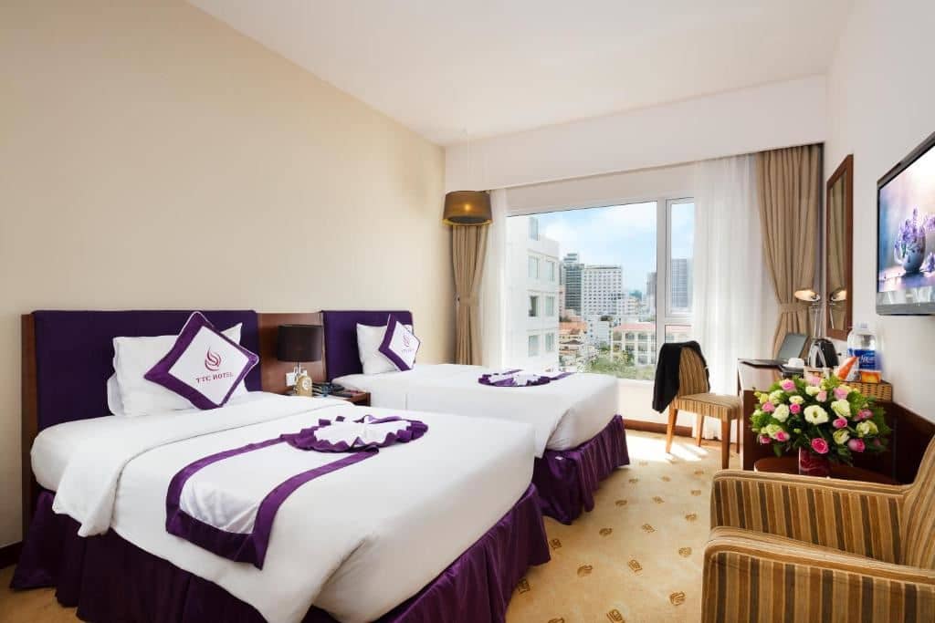 rooms-superior-city-view-child-without-extra-bed