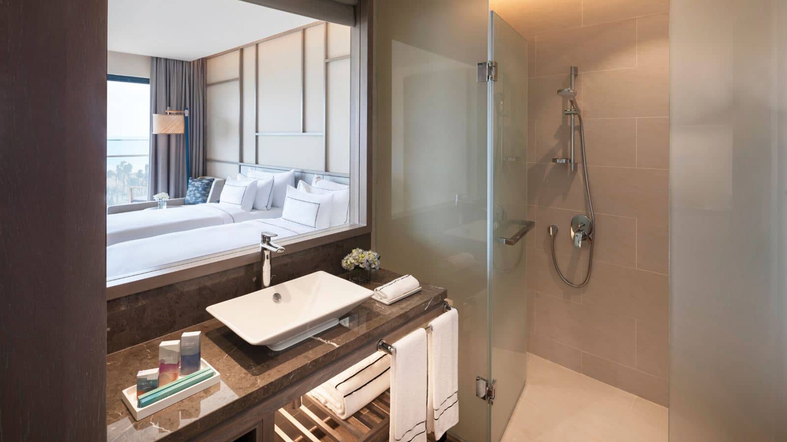 rooms-deluxe-ocean-view
