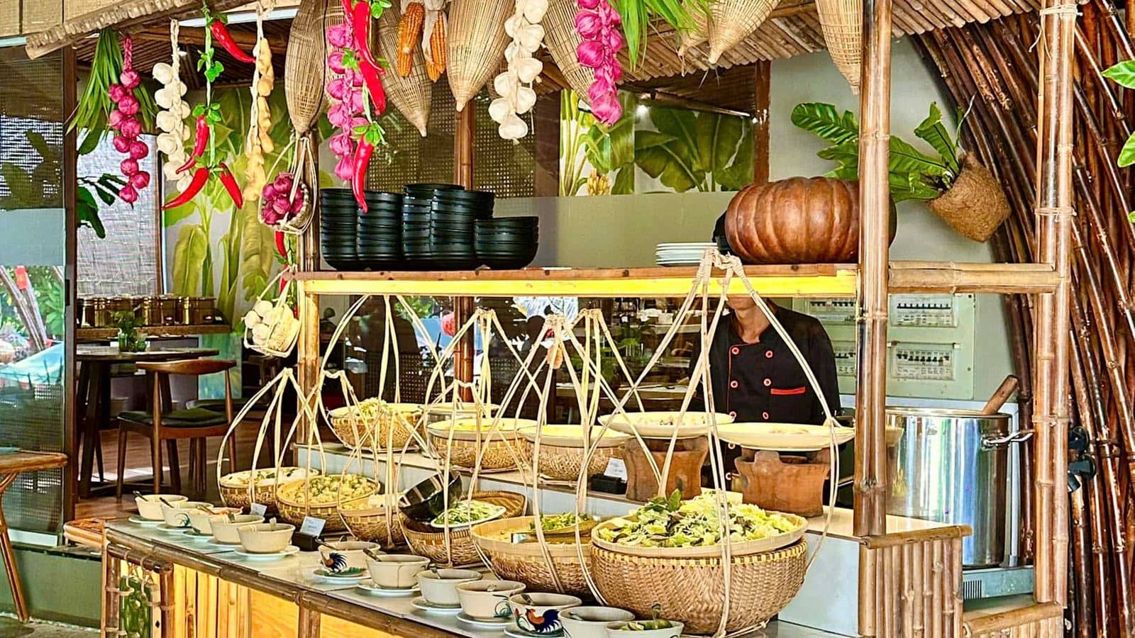 restaurants-the-light-restaurant