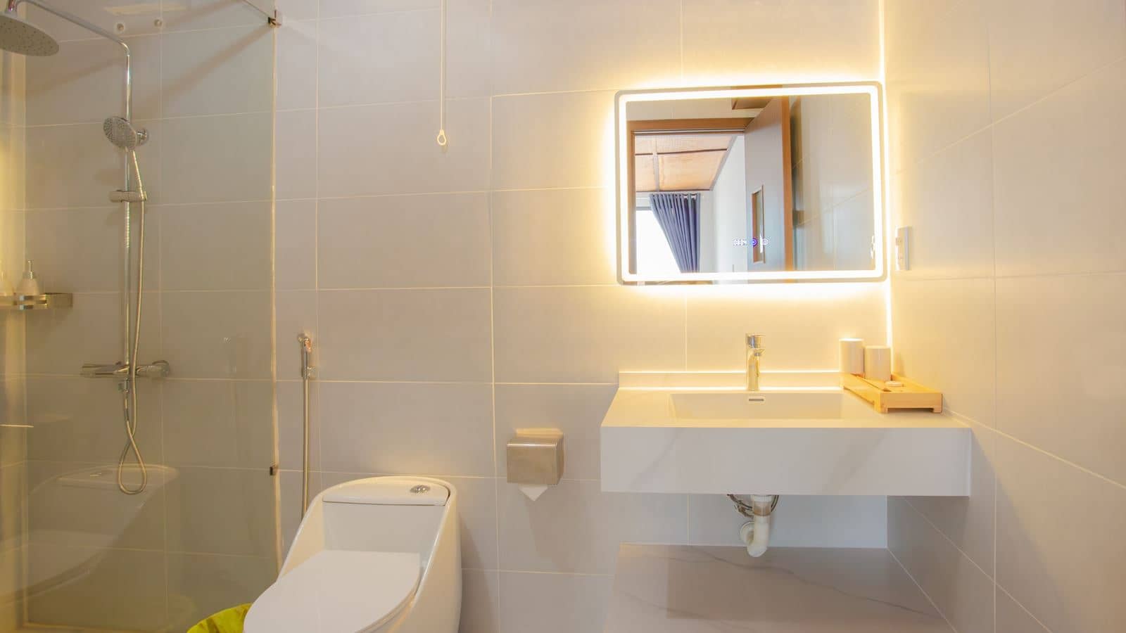 rooms-ocean-breeze
