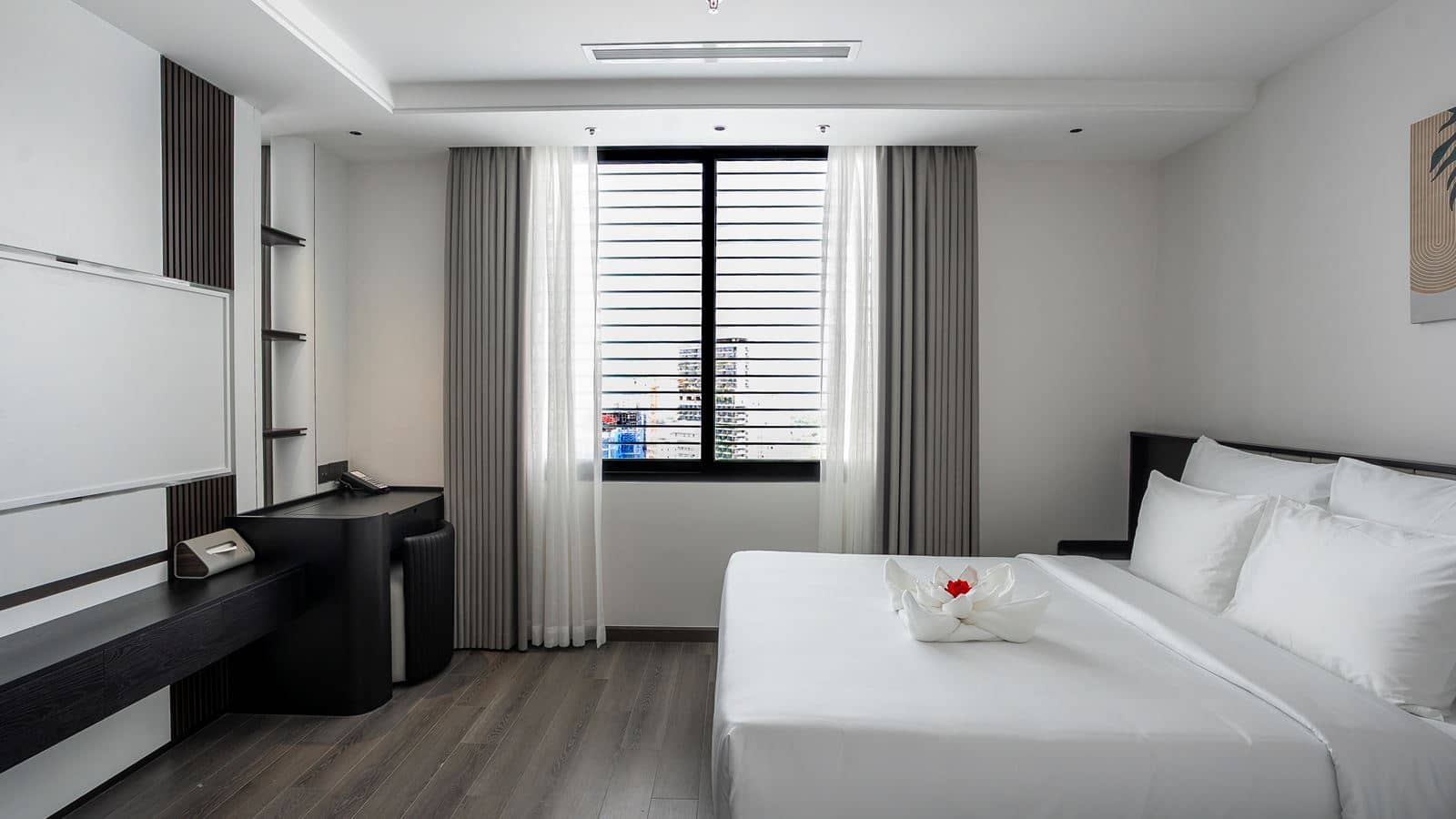 rooms-executive-suite