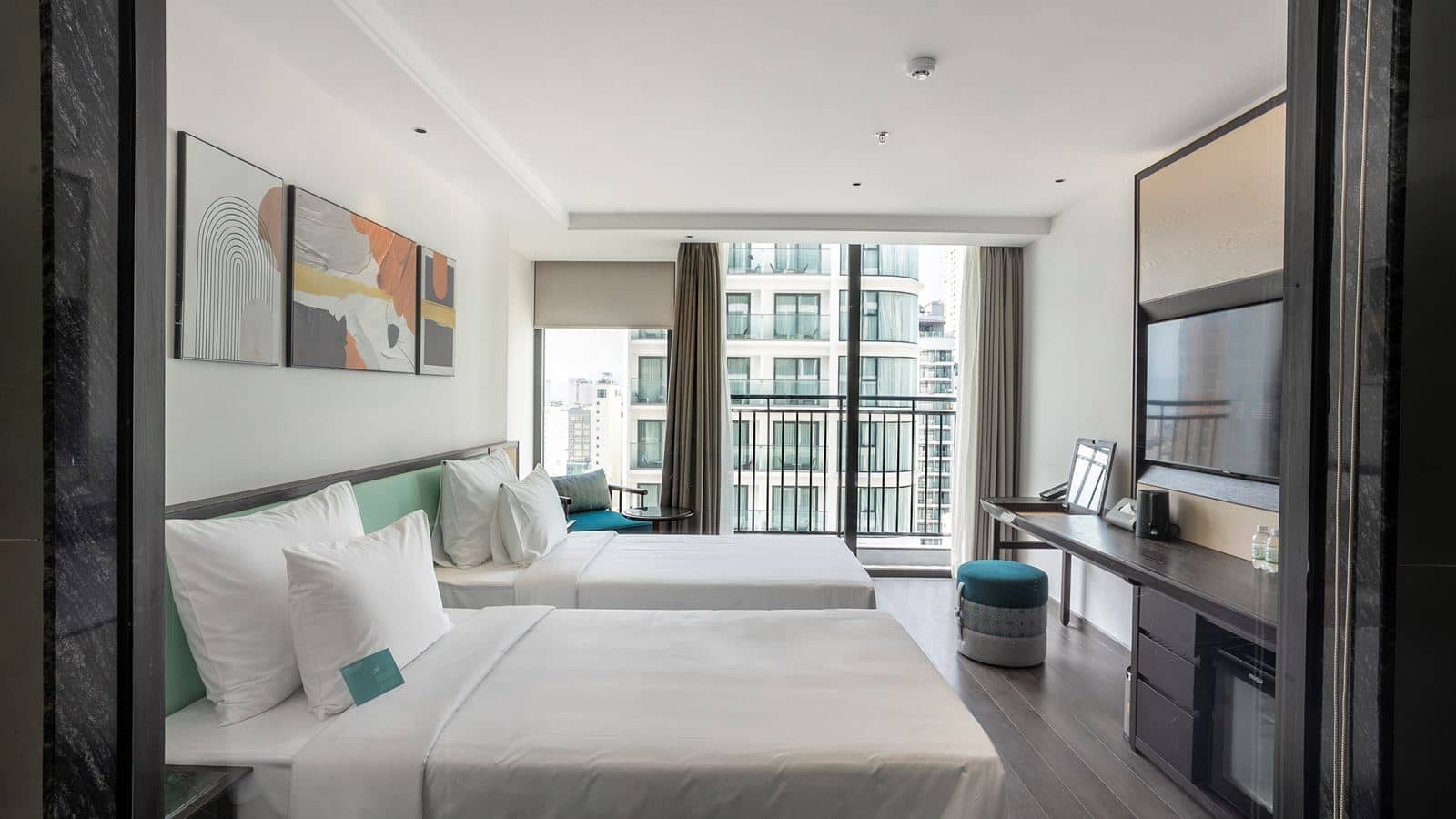 rooms-signature-partial-seaview-child-without-extra-bed