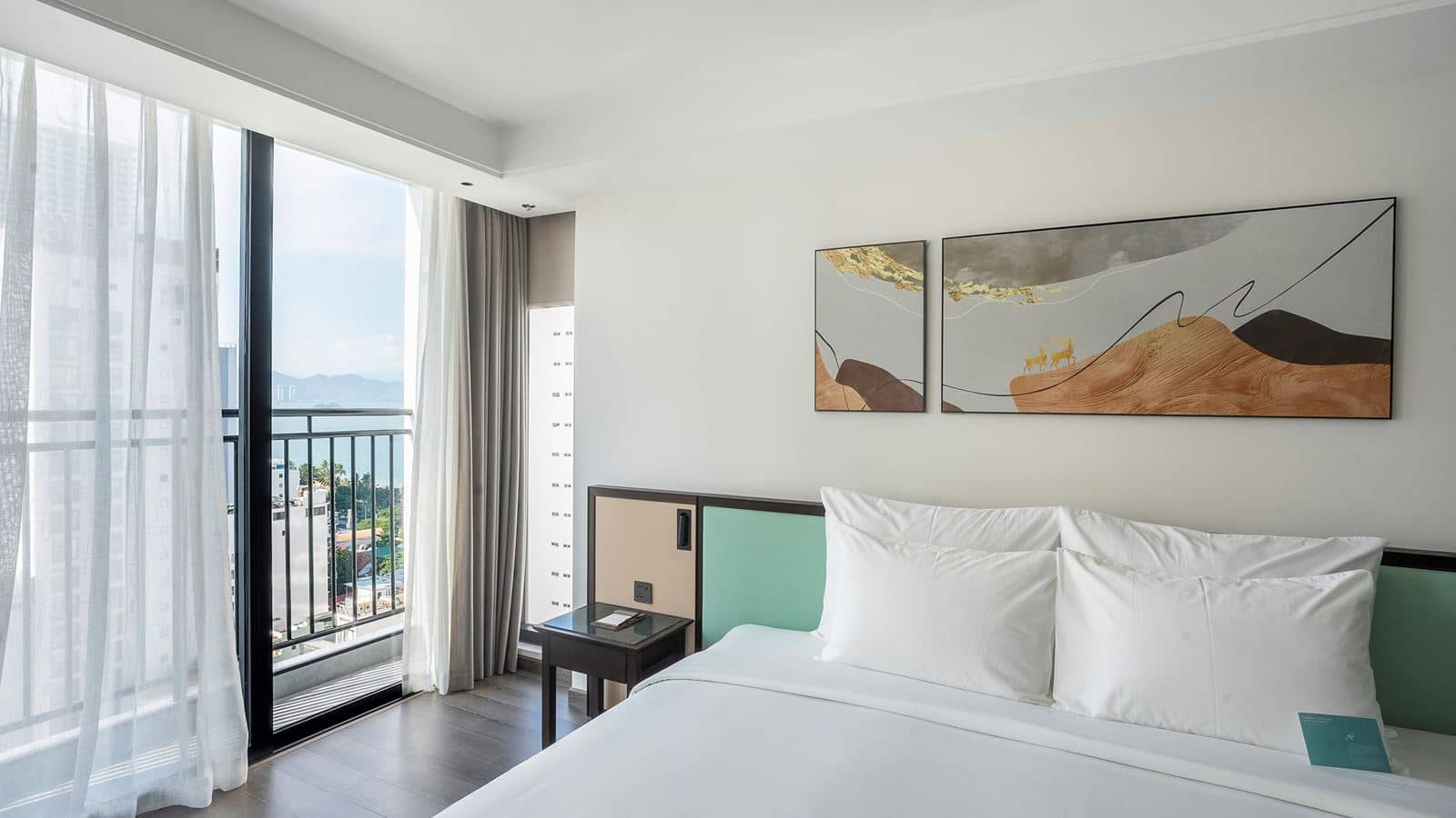rooms-signature-partial-seaview-child-without-extra-bed