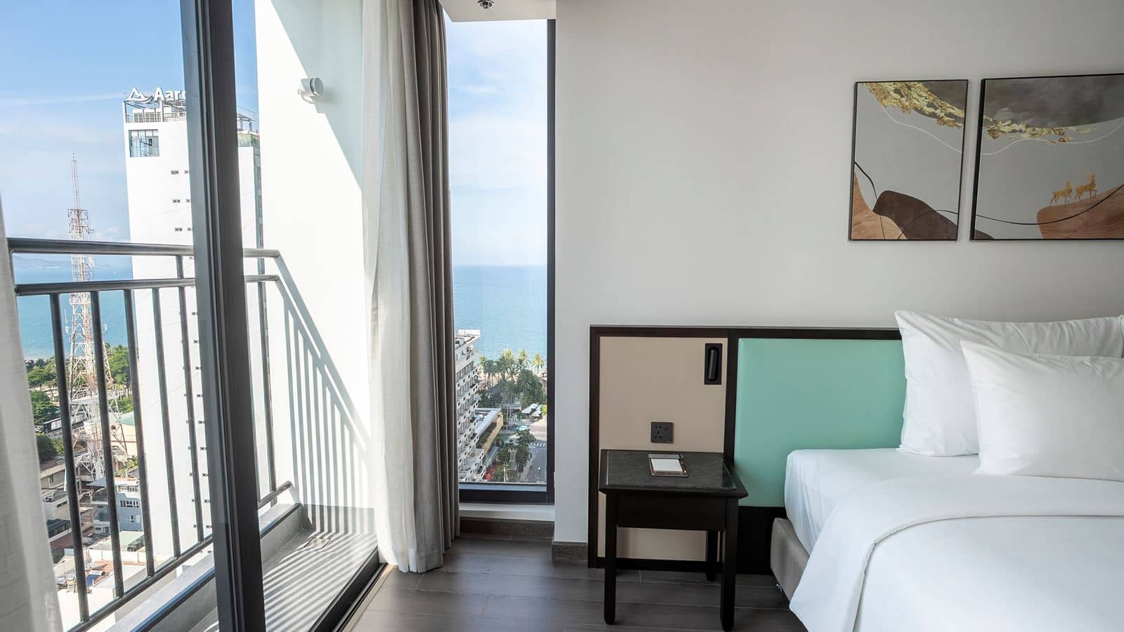 rooms-signature-partial-seaview-child-without-extra-bed