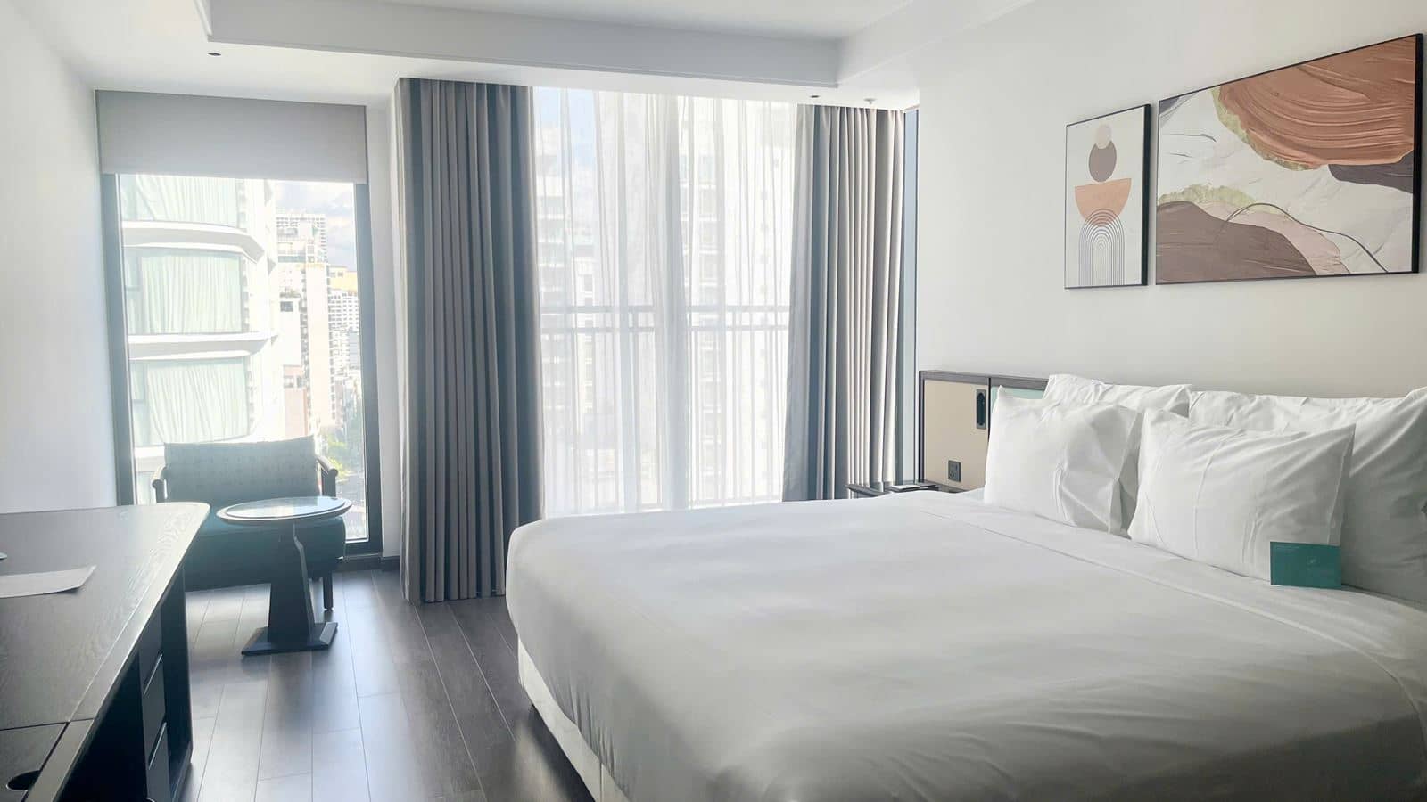 rooms-signature-partial-seaview-child-without-extra-bed