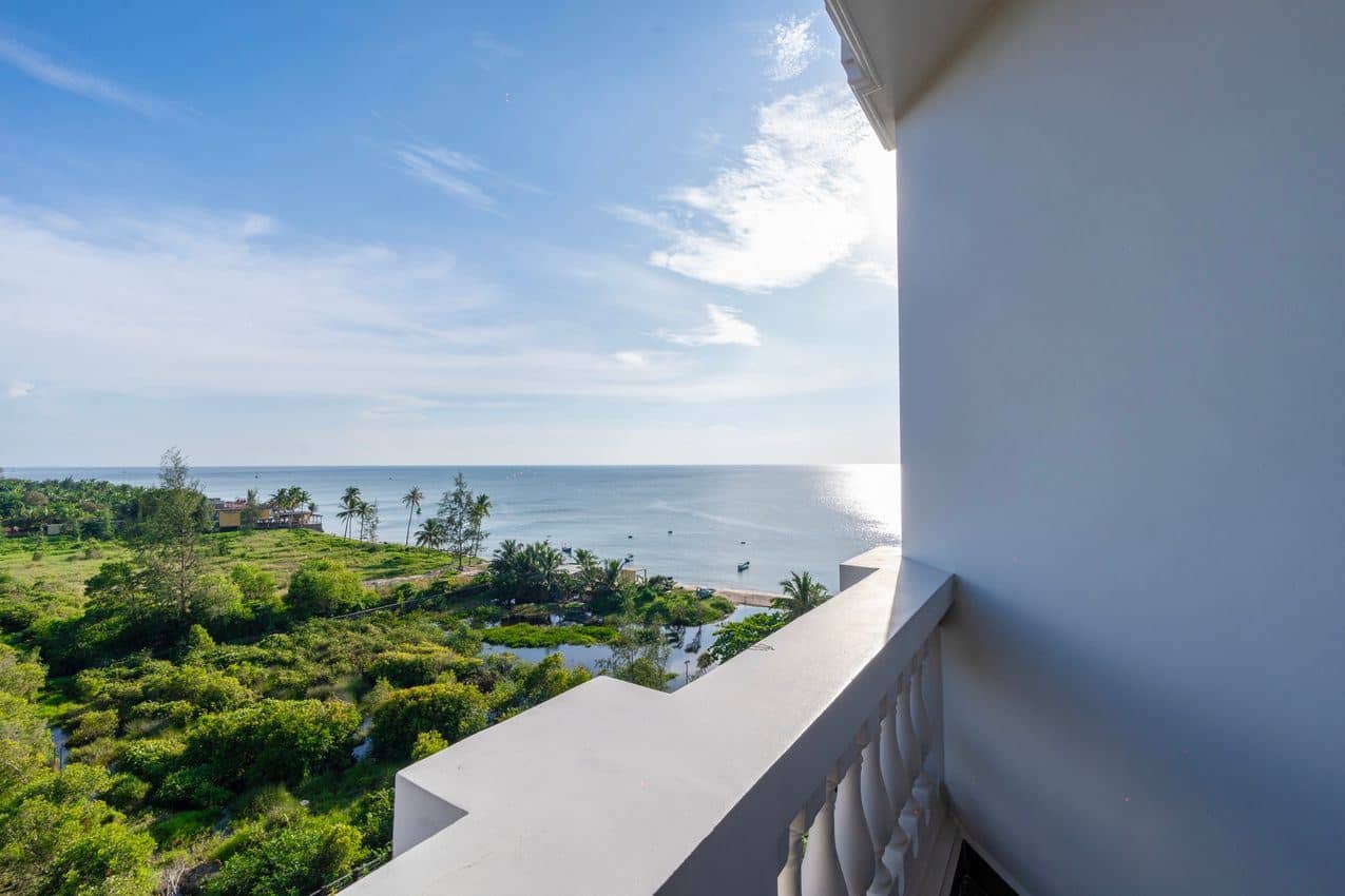 rooms-superior-sea-view-child-without-extra-bed