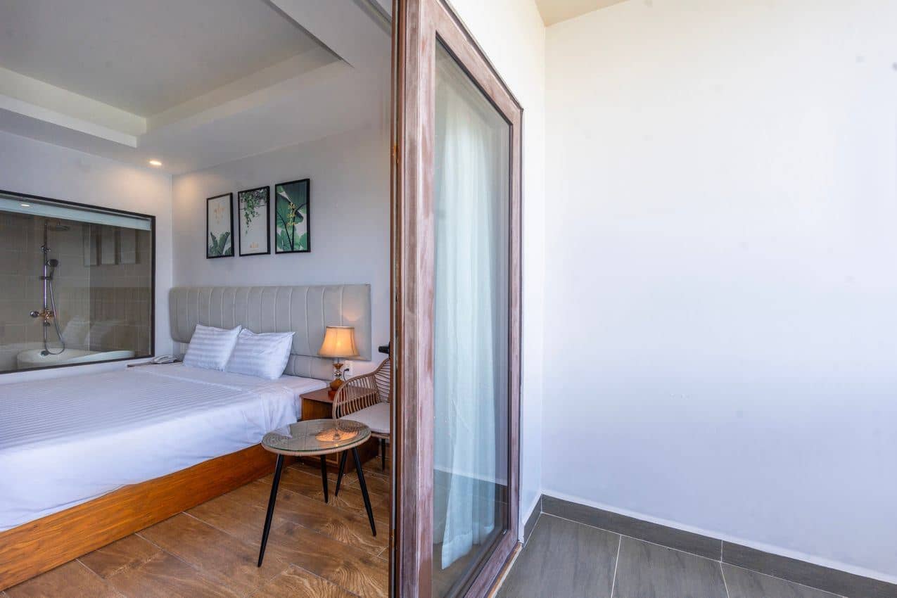 rooms-suite-oceanfront
