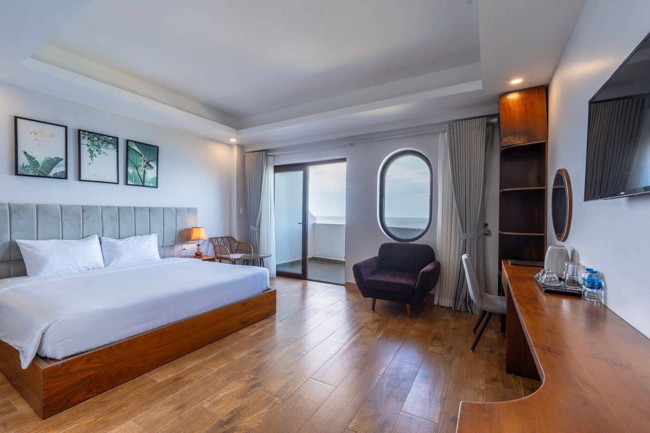 rooms-suite-oceanfront