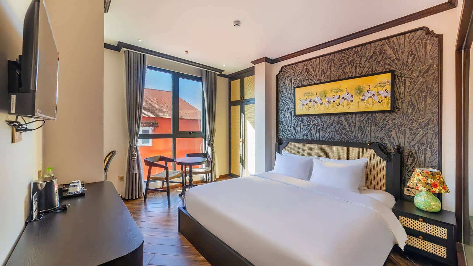 rooms-superior-room