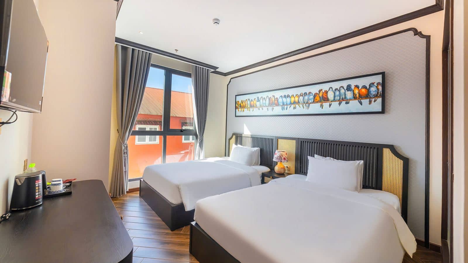 rooms-superior-room