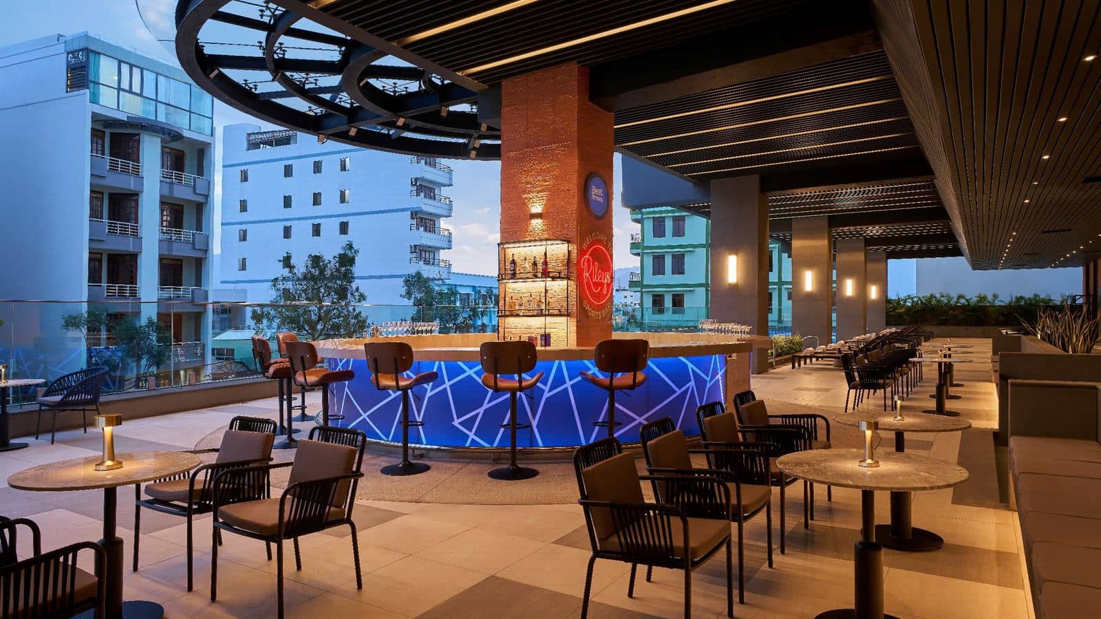 bars-rileys-bar