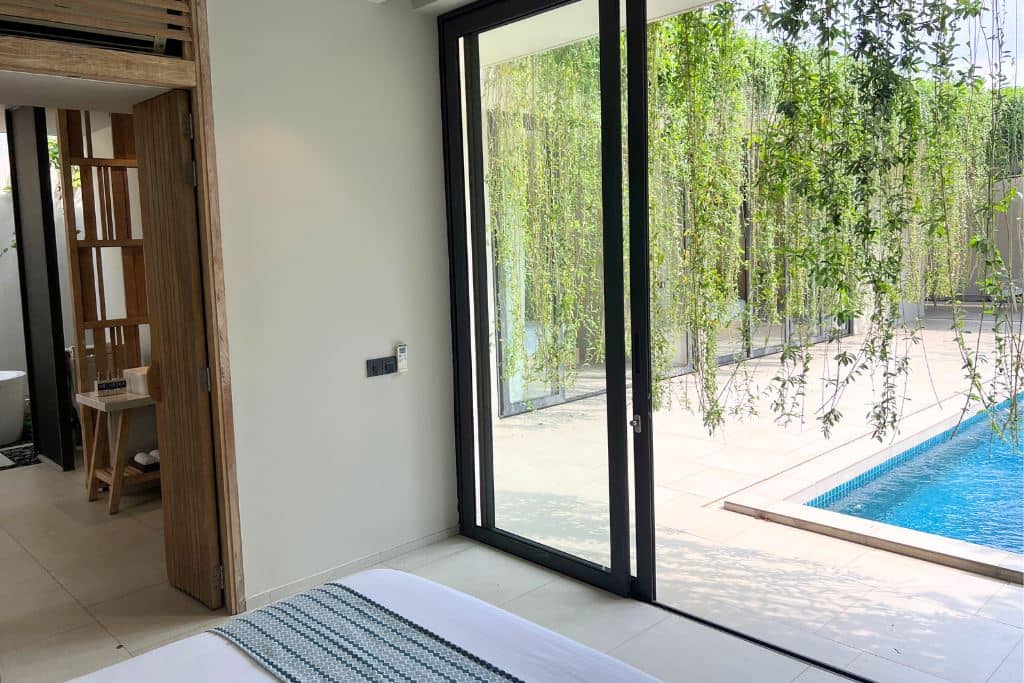 rooms-1bedroom-pool-villa-no-extra-bed