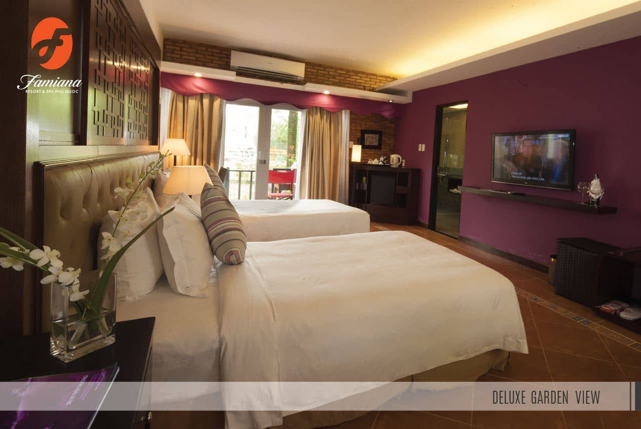 rooms-deluxe-garden-view-balcony-or-terrace