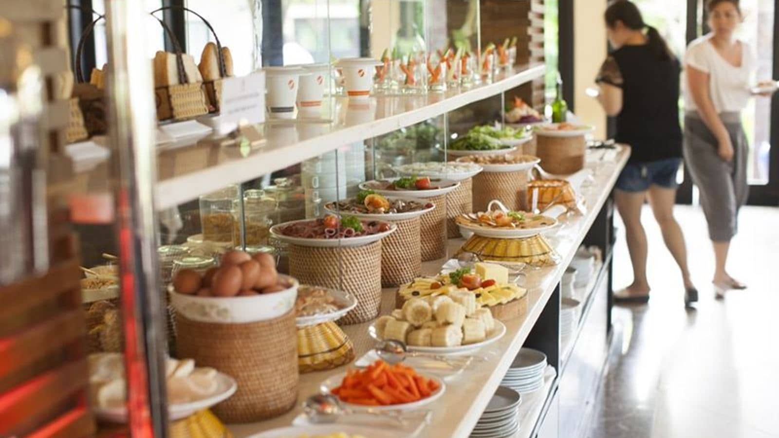 restaurants-restaurant
