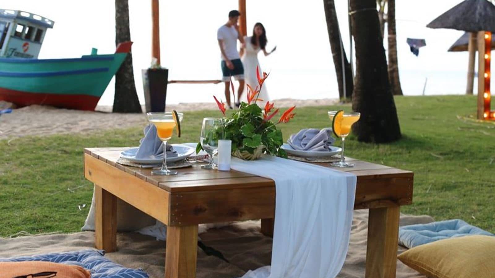 restaurants-restaurant