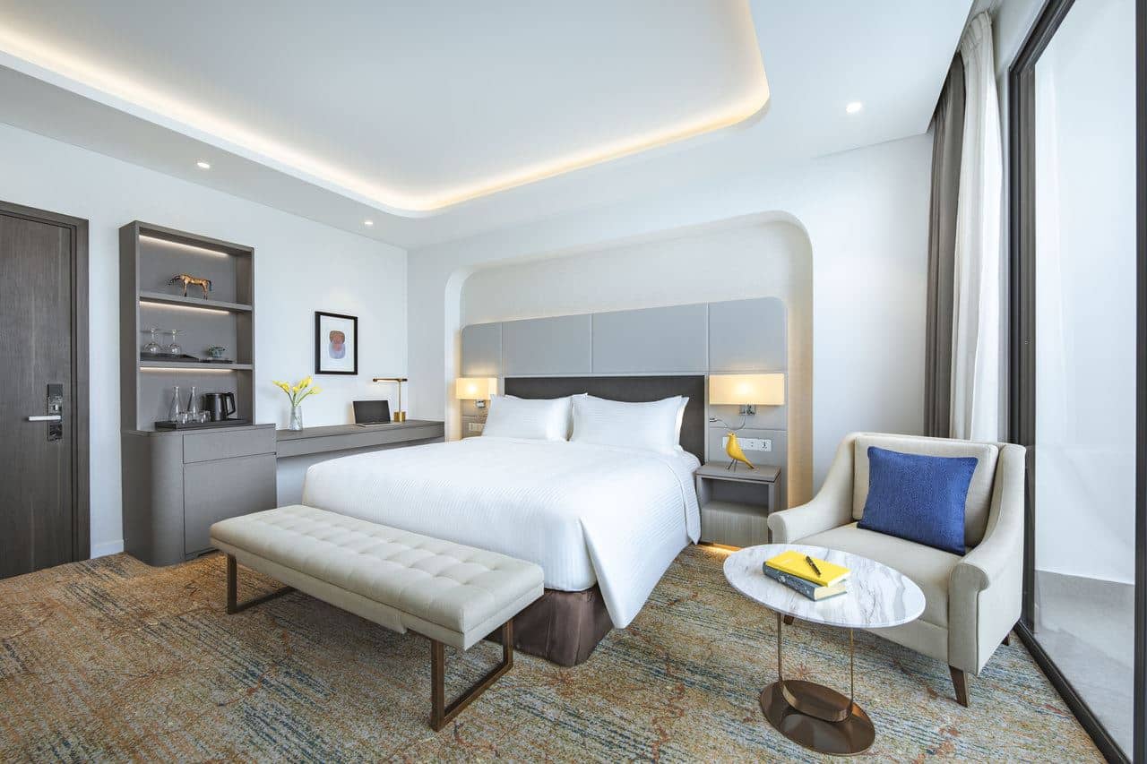 rooms-deluxe-ocean-view-with-balcony-child-without-extra-bed