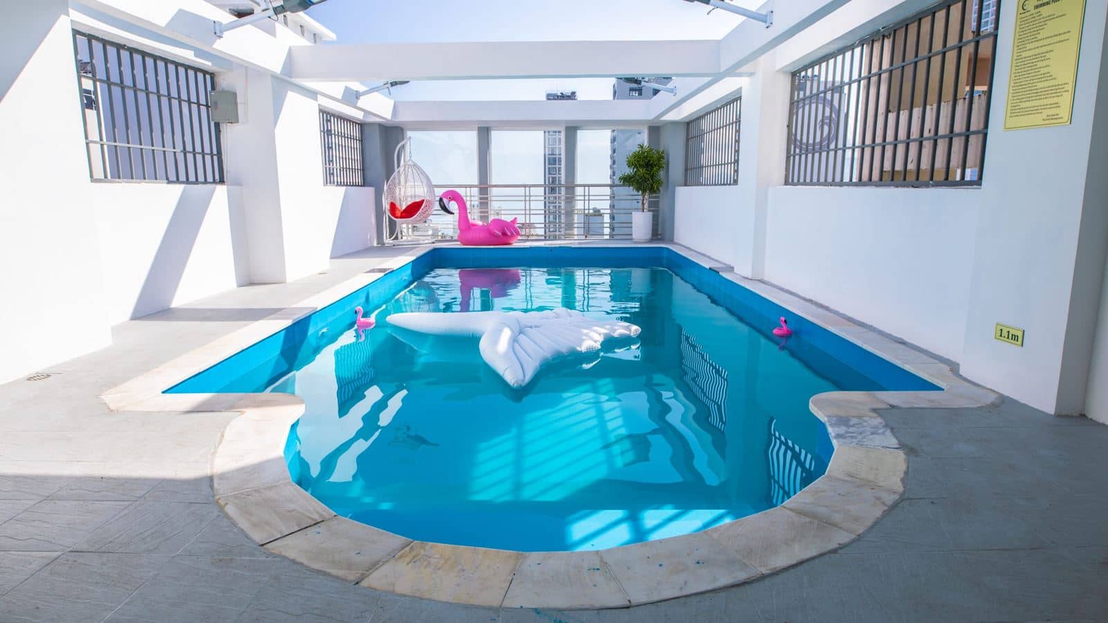 pools-outdoor-pool
