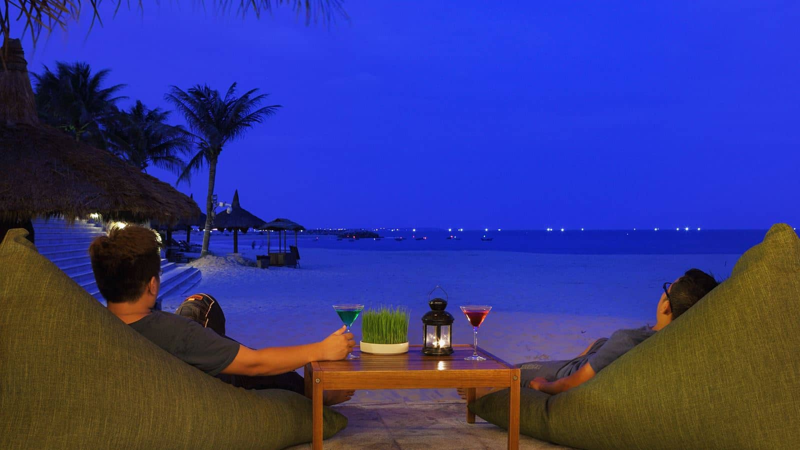 bars-beach-club