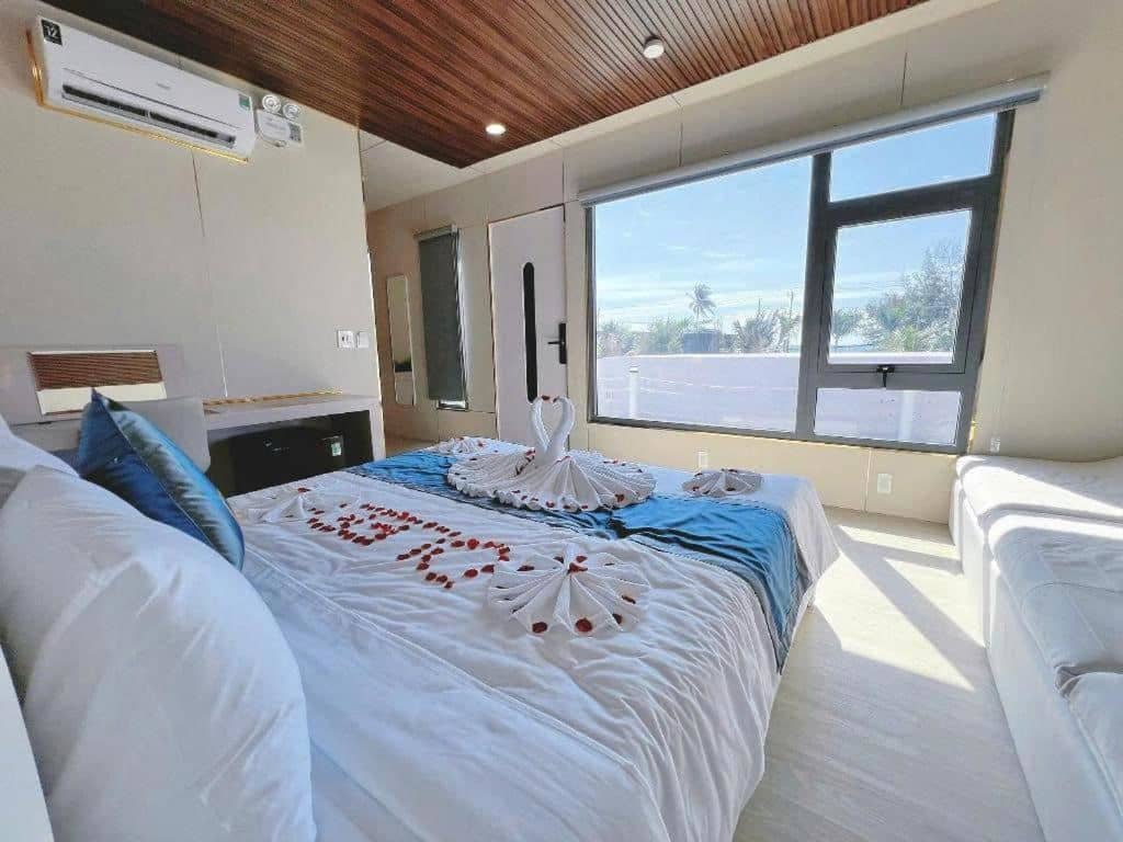 rooms-double-room-sea-view-no-extra-bed
