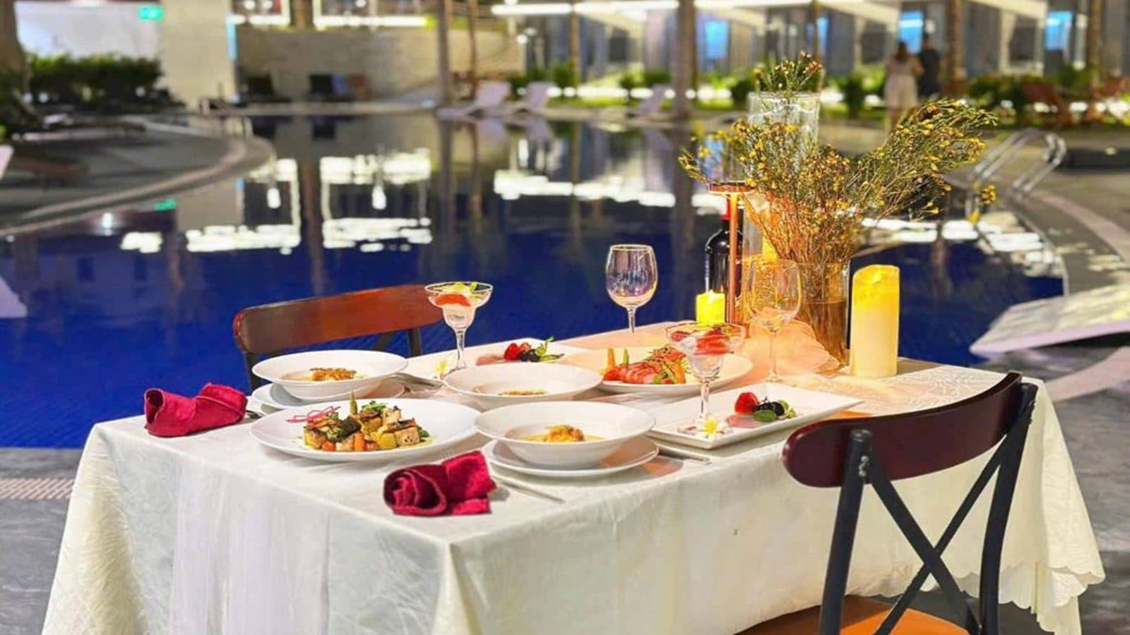 restaurants-restaurant