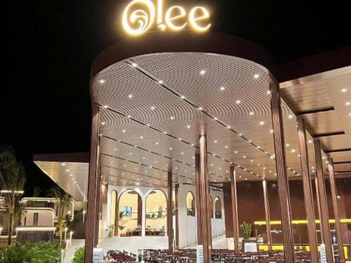 restaurants-restaurant
