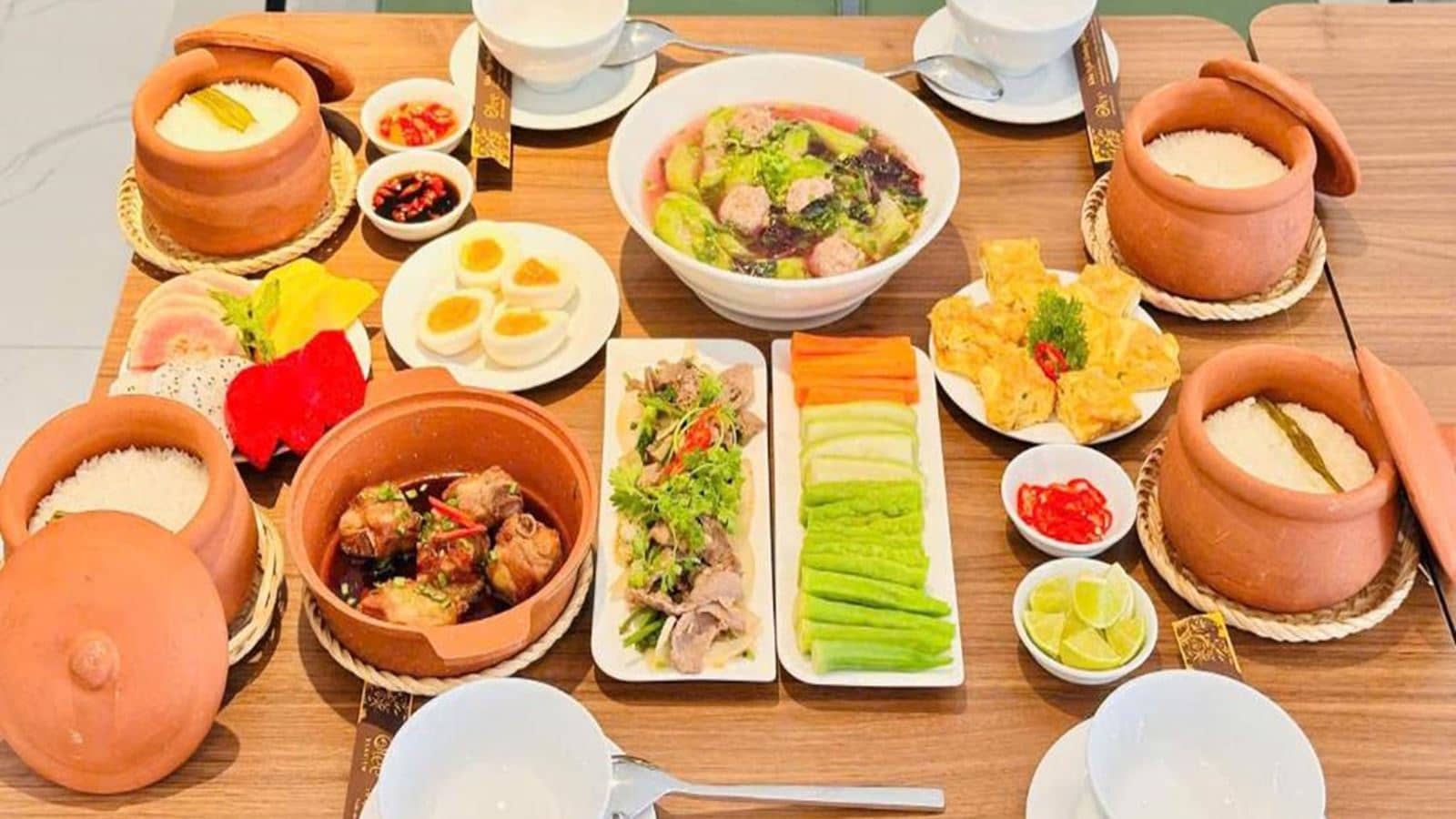 restaurants-restaurant