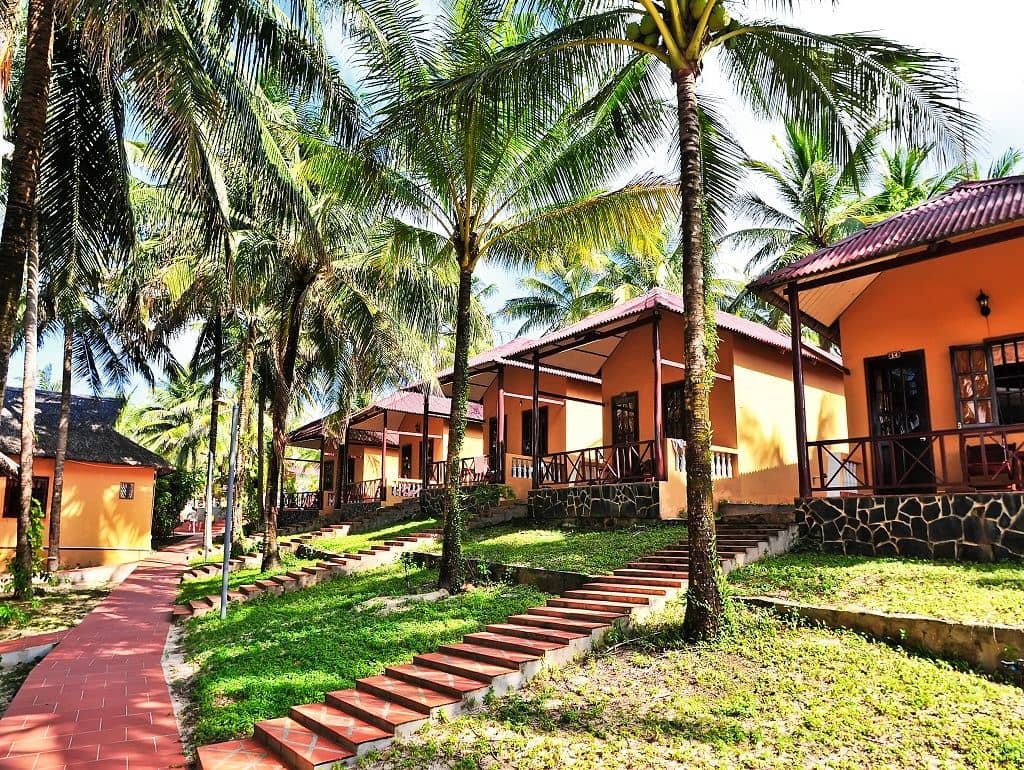 rooms-bungalow-superior-with-terrace-limited-sea-or-gardenview